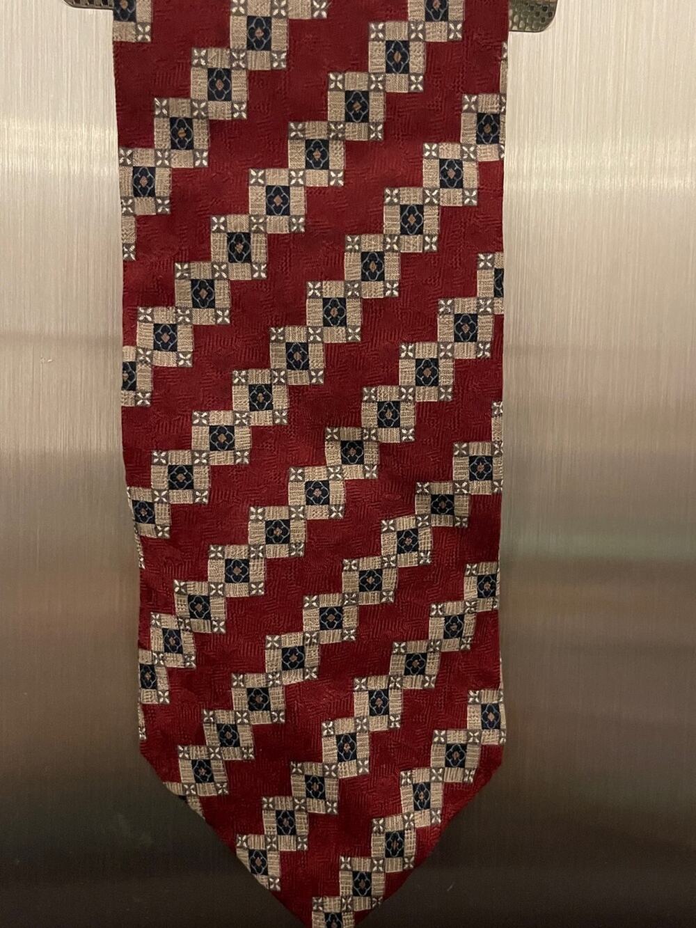Liz Claiborne Red Geometric Pattern Silk Tie